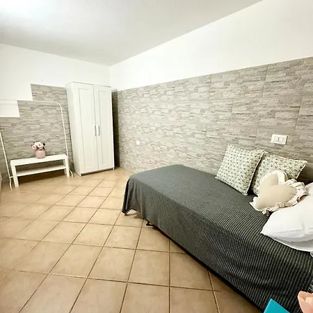 Casa Serena Апартаменты *